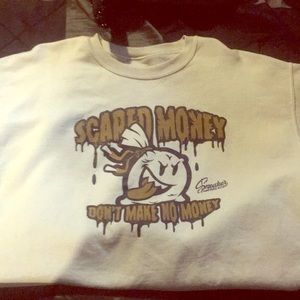 Sneaker Thread sweater